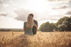 Photo Couple champs de blé
